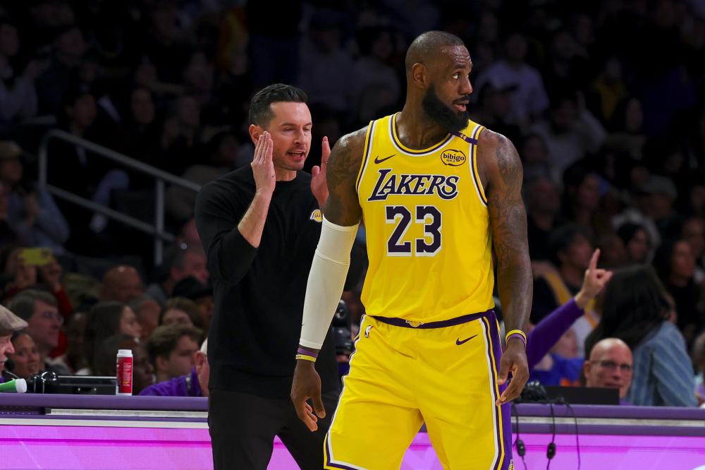 仍然稳居前 仍然稳居前