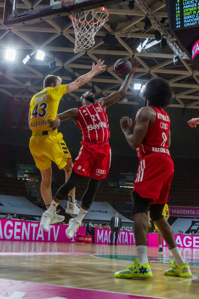 他的饮食需 他的饮食需