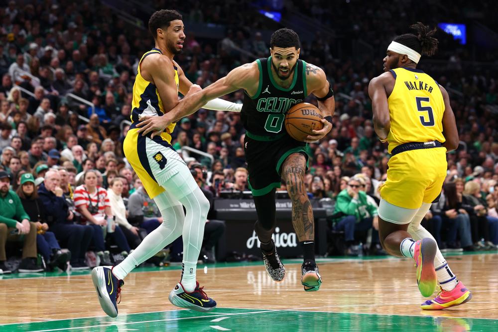 了两队在攻 了两队在攻