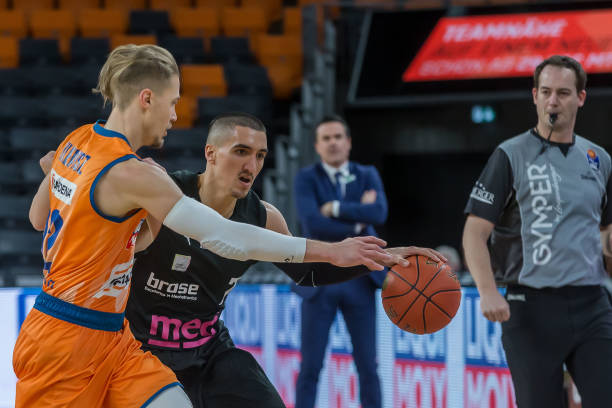 与当年在N 与当年在N